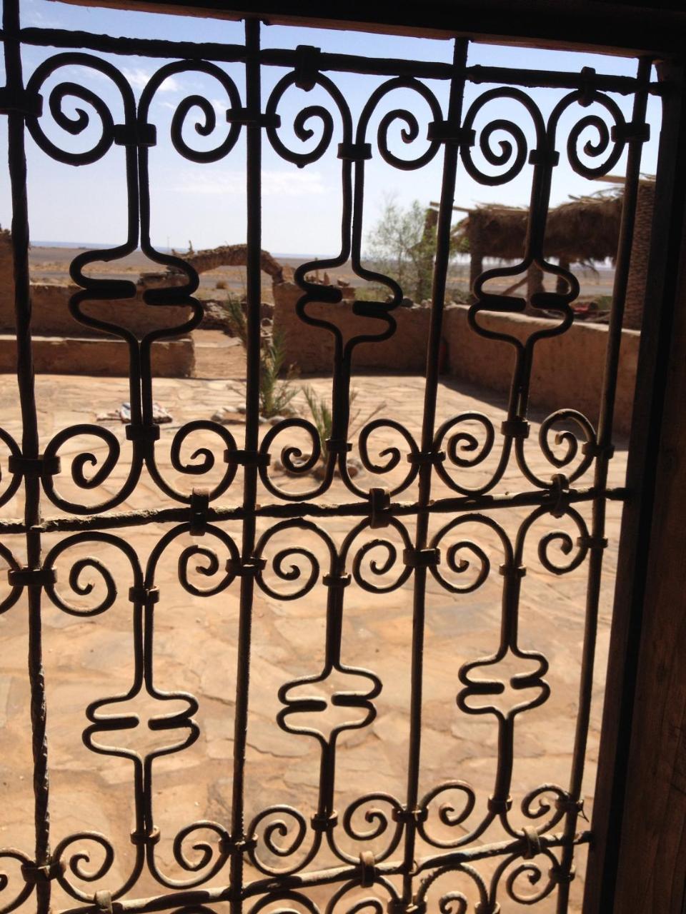 Maison Boutchrafine Erfoud Bagian luar foto
